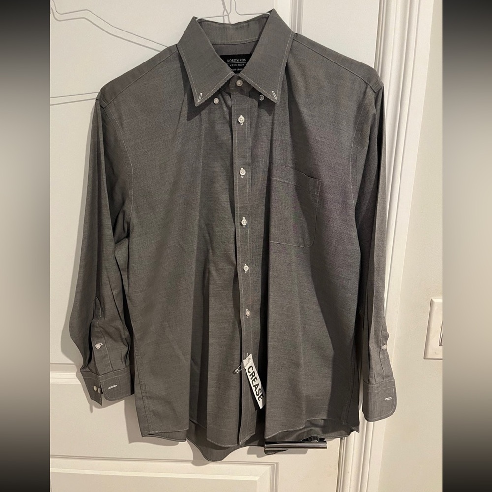 Nordstrom Mens Shop Non Iron Traditional Fit Dress Button Down Shirt 32/33